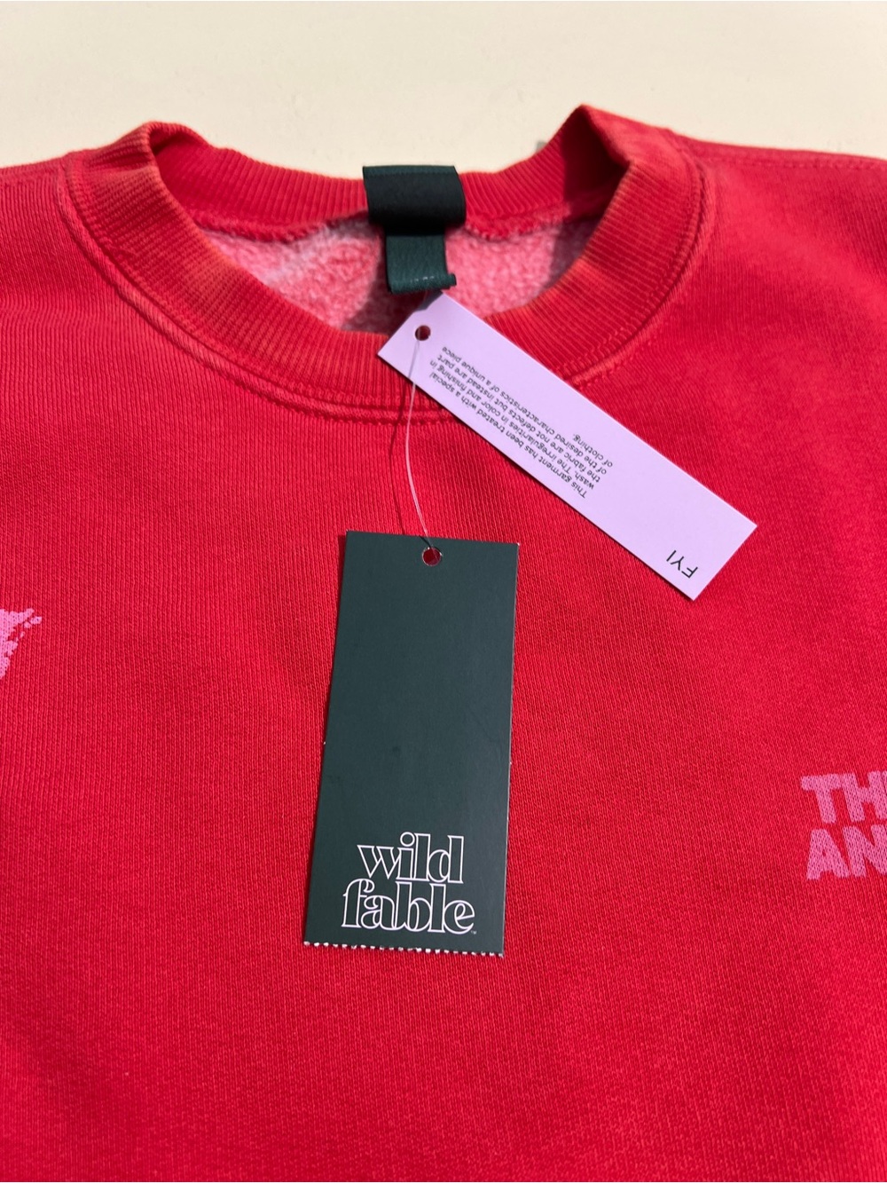 Wild Fable Keep Dreaming Graphic Sweatshirt Women’s XXS Red Fleece NWT Y2K - Picture 4 of 6